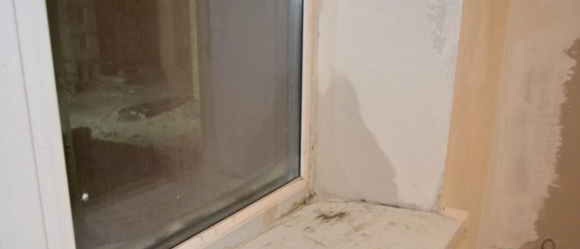 Откосы на окнах в доме из газобетона